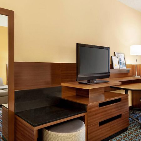 Fairfield Inn Roseville Esterno foto