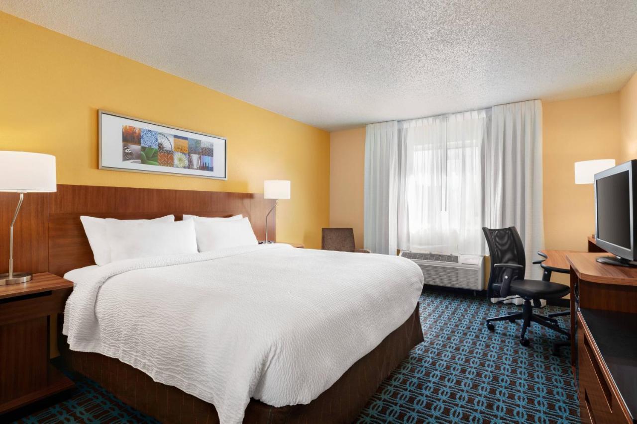 Fairfield Inn Roseville Esterno foto